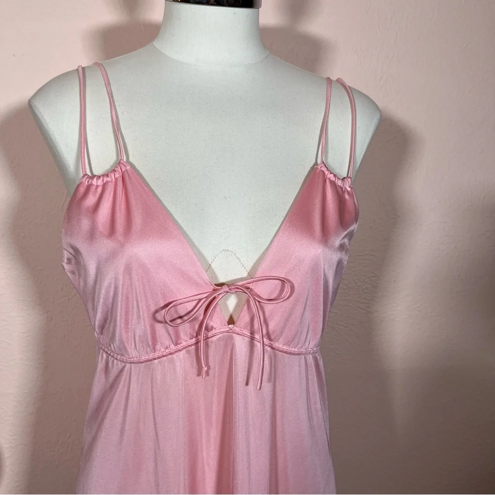 Vintage 1970 Mod Minimalist Pink Satin Feminine Long Slip Dress nightgown - Picture 16 of 16